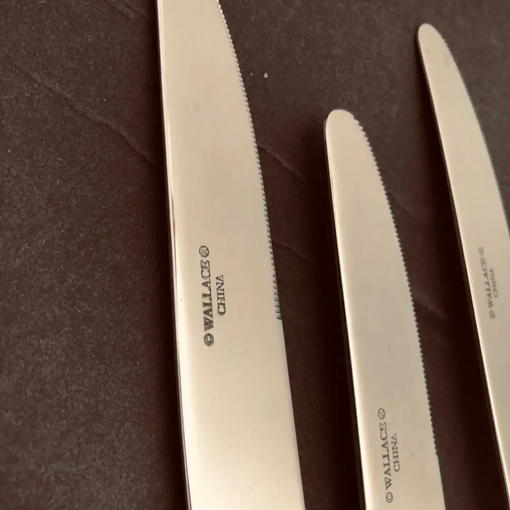 Wallace Parker House‎ Dinner Knives Set 4 Stainless Steel Square Edge NIce